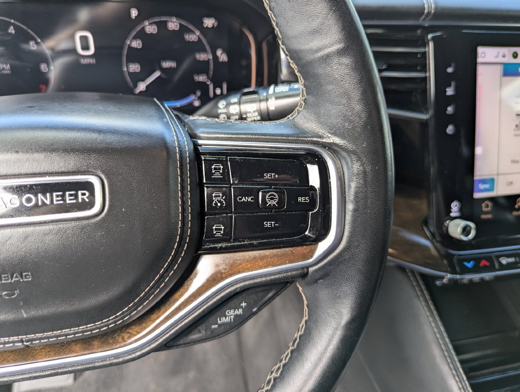 Used 2022 Jeep Grand Wagoneer Series II w/ Convenience Group III AWD/4WD image 19