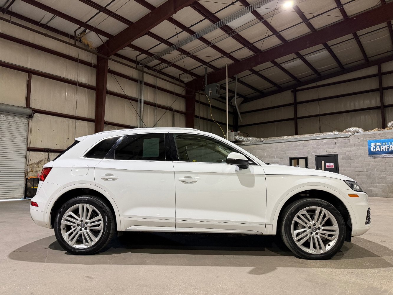 Used 2018 Audi Q5 2.0T Premium Plus w/ Premium Plus Package AWD/4WD image 4