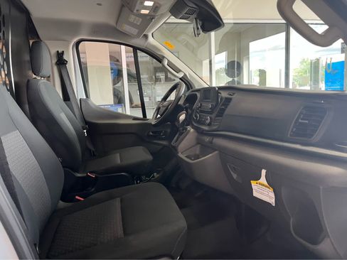 Used 2025 Ford Transit 250 Low Roof w/ Exterior Upgrade Package RWD image 32