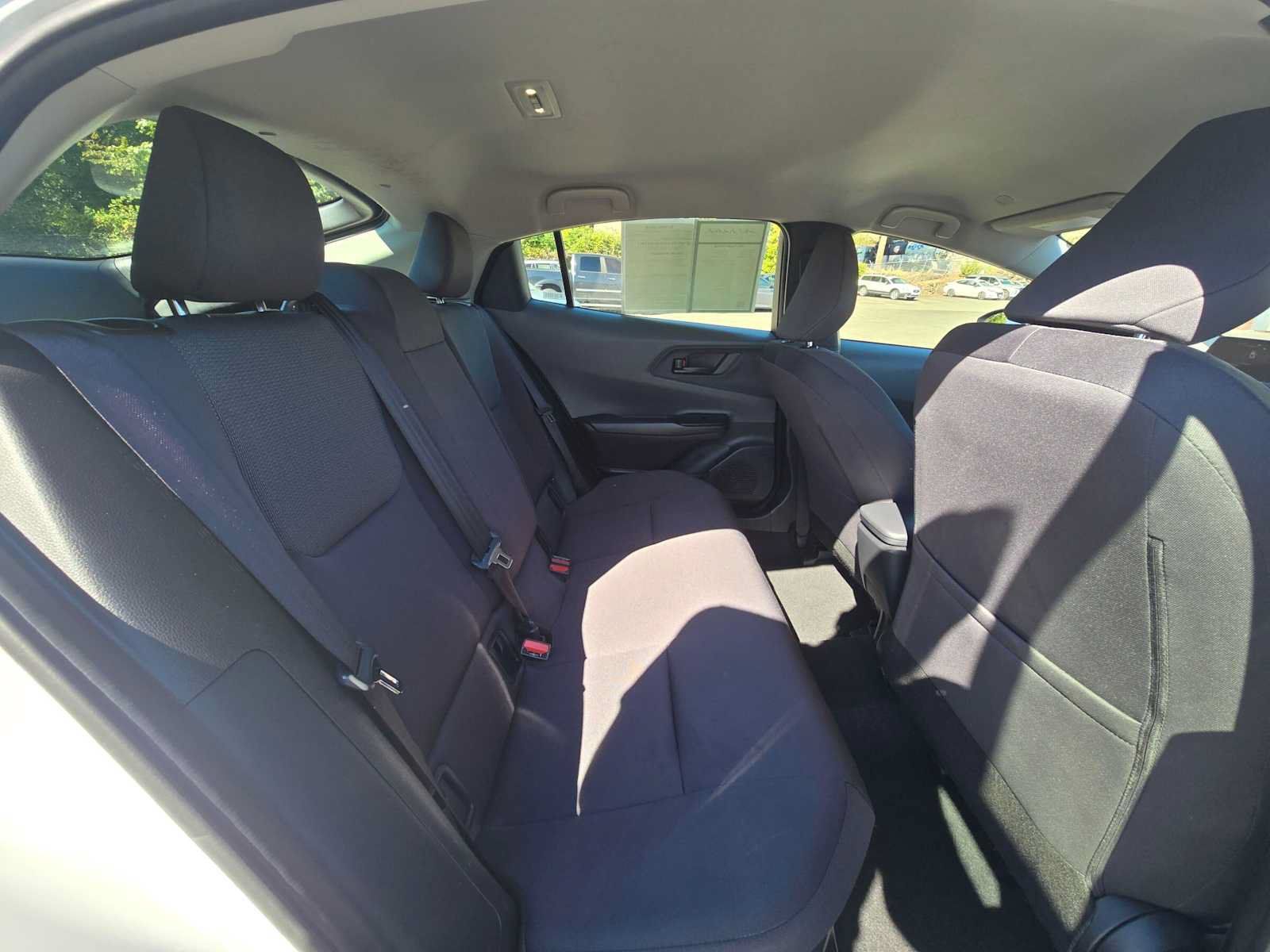 Certified 2025 Toyota Prius LE FWD image 12