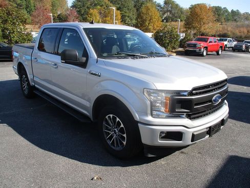 Used 2019 Ford F150 XLT w/ Equipment Group 302A Luxury image 2
