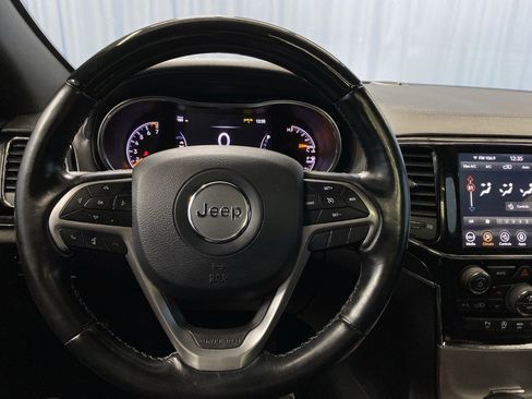 Certified 2020 Jeep Grand Cherokee Overland image 19