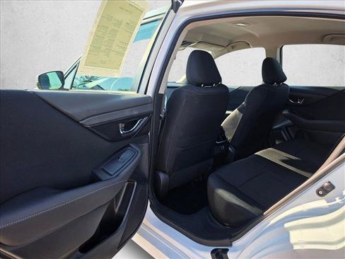 Used 2025 Subaru Legacy Premium AWD/4WD image 16