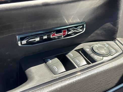 Used 2022 GMC Sierra 1500 AT4X AWD/4WD image 21
