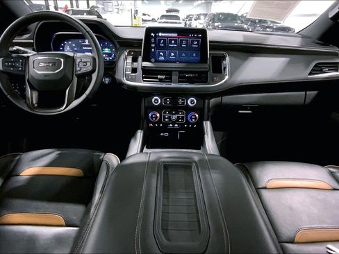 Used 2023 GMC Yukon XL AT4 image 15