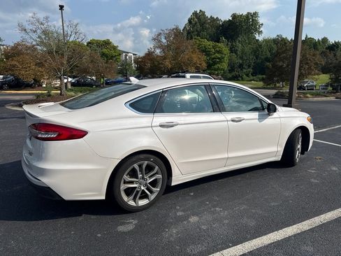 Used 2020 Ford Fusion Titanium FWD image 2