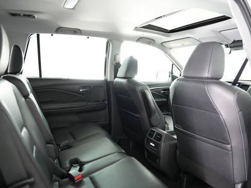 Used 2019 Honda Pilot EX-L image 39