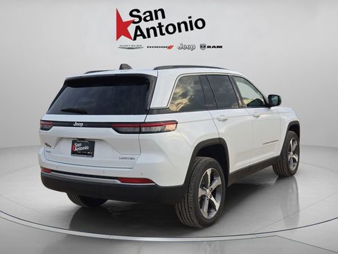 New 2026 Jeep Grand Cherokee Limited AWD/4WD image 8