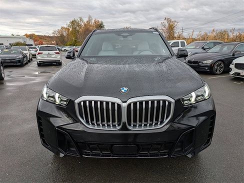 New 2026 BMW X5 xDrive40i w/ M Sport Package image 8