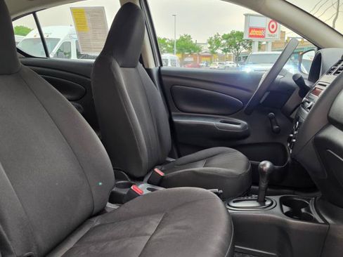 Used 2016 Nissan Versa S Plus FWD image 14