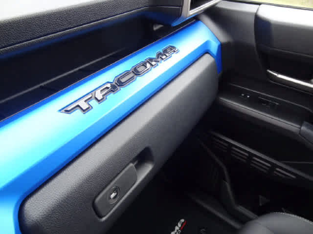Used 2025 Toyota Tacoma TRD Sport w/ TRD Sport Upgrade Package AWD/4WD image 36