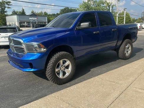 Used 2015 RAM 1500 Express AWD/4WD image 6