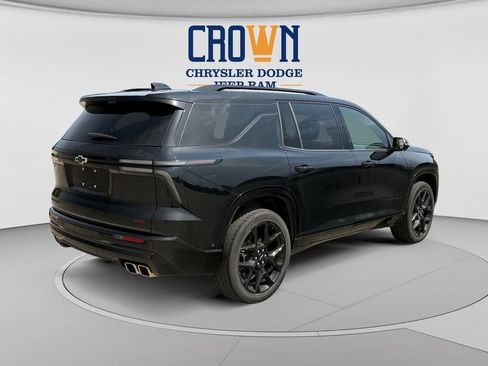 Used 2024 Chevrolet Traverse RS w/ LPO, Floor Liner Package FWD image 3