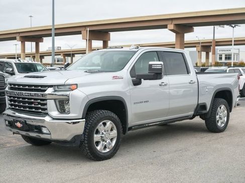 Used 2020 Chevrolet Silverado 2500 LTZ w/ LTZ Plus Package image 20