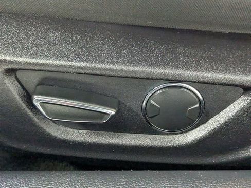 Used 2017 Ford Mustang GT image 13