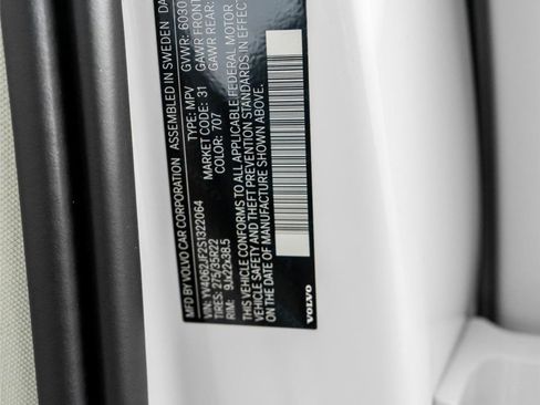 Used 2025 Volvo XC90 B6 Ultra w/ Protection Package Premier image 61