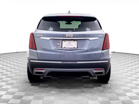 Used 2020 Cadillac XT5 Premium Luxury w/ LPO, Floor Liner Package FWD image 5