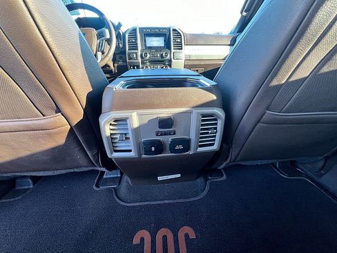 Used 2018 Ford F250 King Ranch w/ King Ranch Ultimate Package image 10