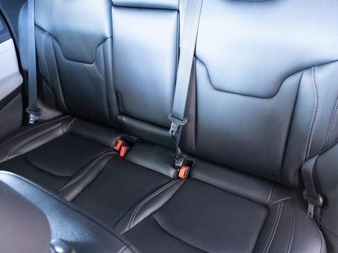 New 2026 Jeep Compass Limited image 27