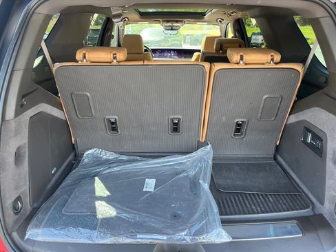 Used 2025 Cadillac Escalade Premium Luxury w/ Touring Package AWD/4WD image 31