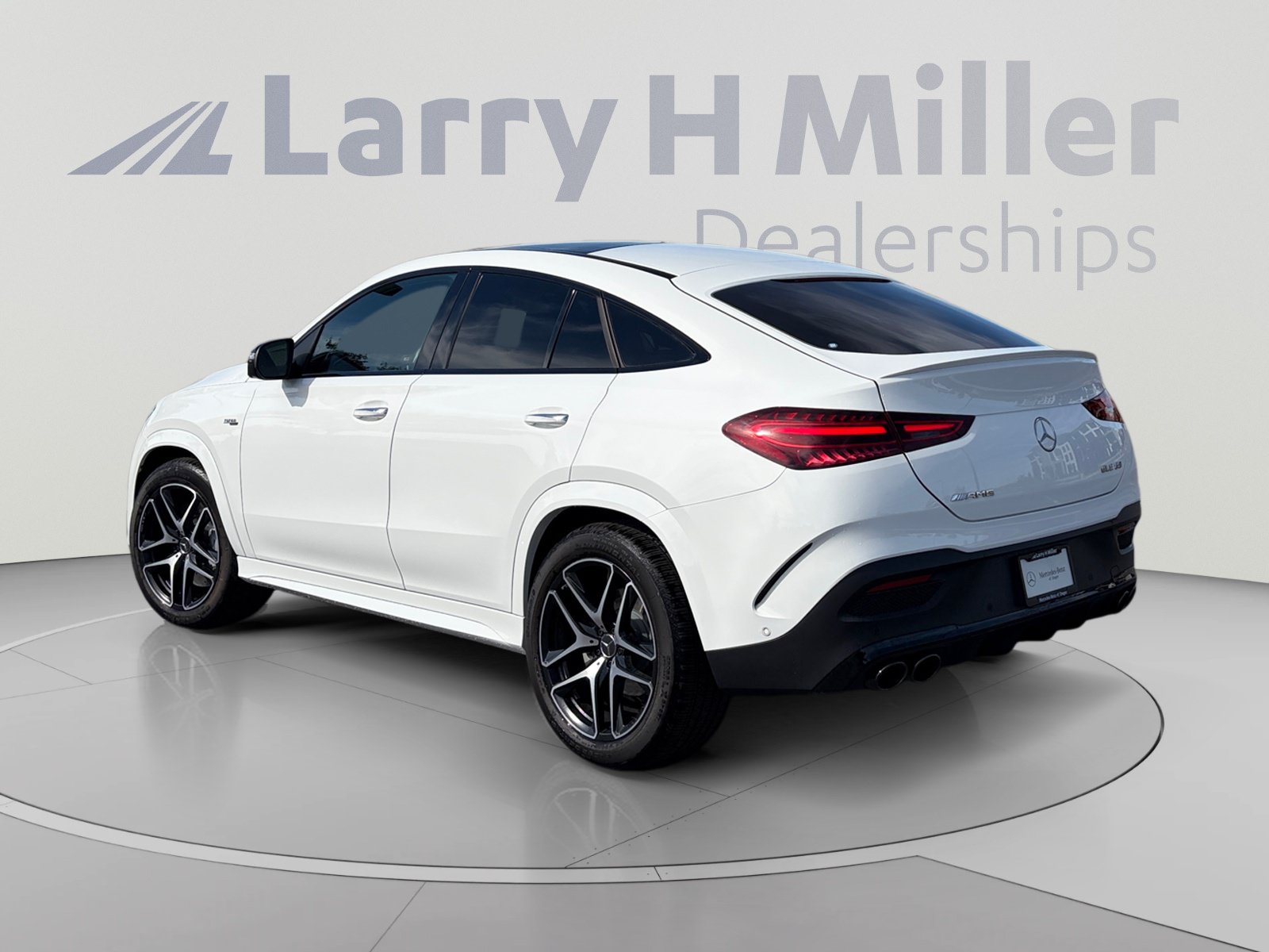 New 2026 Mercedes-Benz GLE 53 AMG 4MATIC Coupe image 3
