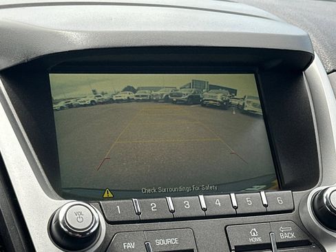 Used 2017 GMC Terrain SLE AWD/4WD image 19