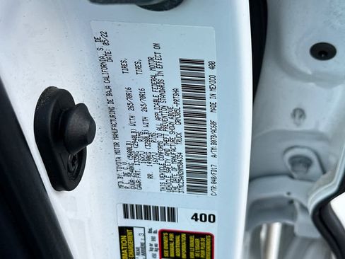 Used 2022 Toyota Tacoma TRD Off-Road w/ Technology Package image 31