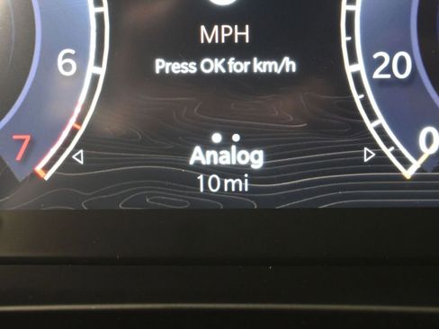 New 2025 Jeep Grand Cherokee L Laredo w/ Luxury Tech Group I image 39