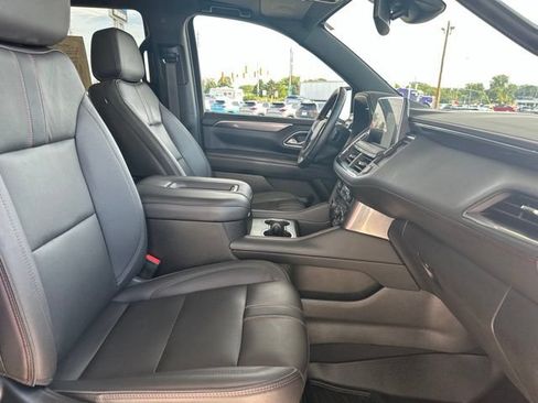 Used 2023 Chevrolet Tahoe RST w/ Luxury Package AWD/4WD image 15