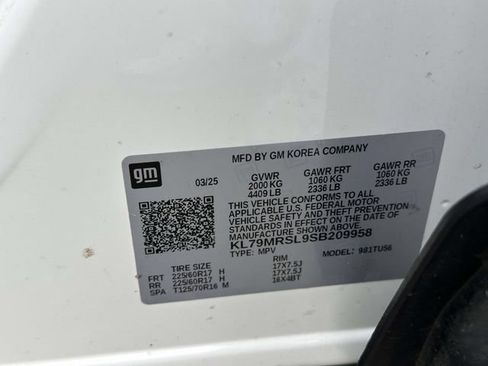 Used 2025 Chevrolet TrailBlazer LT AWD/4WD image 32