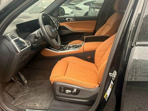 Used 2026 BMW X5 xDrive50e w/ M Sport Package AWD/4WD image 3