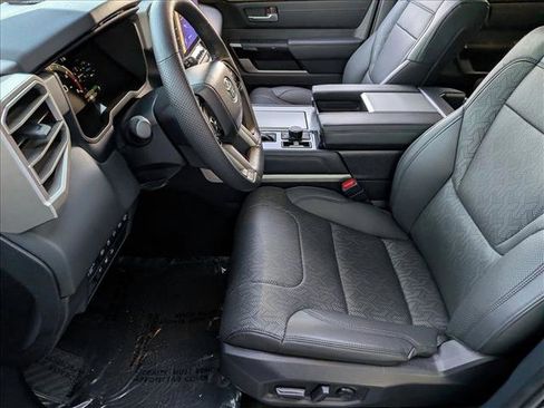 Used 2023 Toyota Sequoia Limited image 16