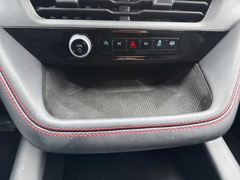 Used 2025 Ford Explorer ST-Line w/ ST-Line Street Pack image 34