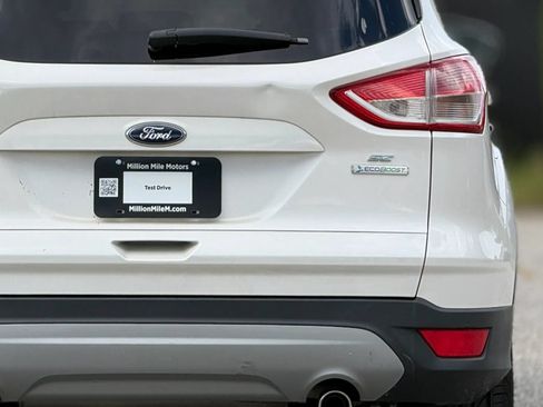Used 2013 Ford Escape SE FWD image 14