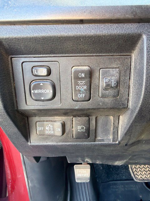 Used 2019 Toyota Tundra SR5 w/ SX Package AWD/4WD image 13