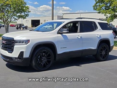 Used 2023 GMC Acadia SLT w/ Elevation Edition FWD image 7