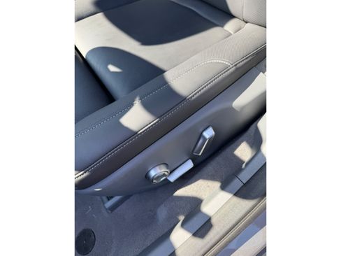 Used 2024 Lucid Air Touring AWD/4WD image 11