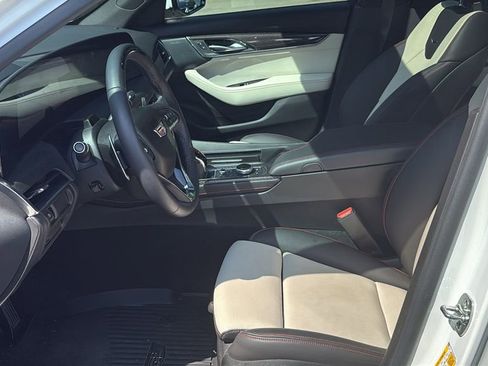 Used 2025 Cadillac CT5 Sport RWD image 20