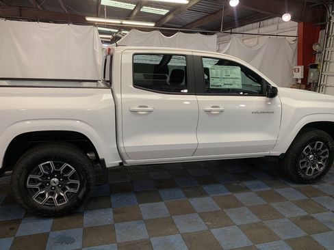 New 2026 Chevrolet Colorado Z71 w/ Z71 Convenience Package 2 image 5