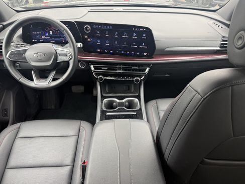 Used 2024 Chevrolet Traverse Z71 AWD/4WD image 14