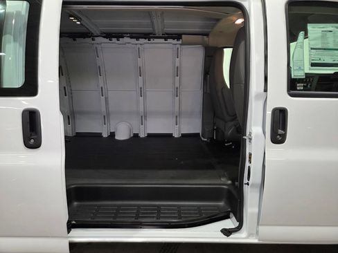 New 2025 Chevrolet Express 3500 Extended w/ Driver Convenience Package RWD image 16