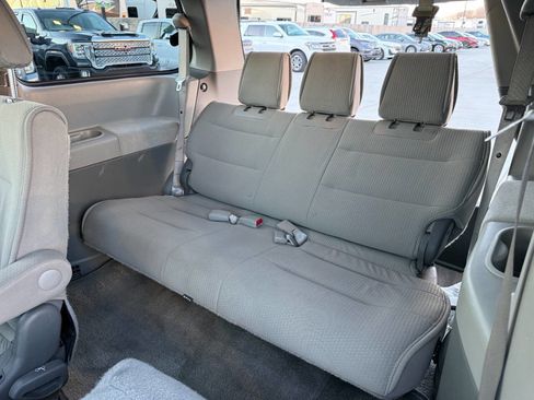 Used 2008 Nissan Quest S w/ Seat Pkg image 17