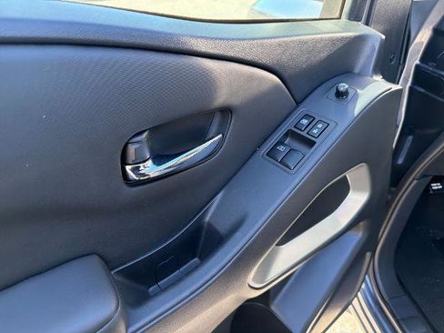 Certified 2024 Nissan Frontier SV w/ Technology Package image 15