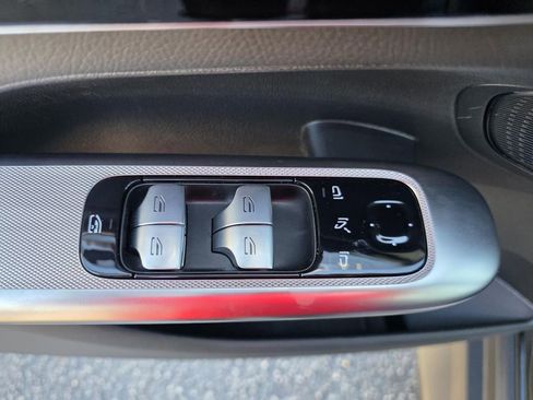 Used 2026 Mercedes-Benz GLC 300 GLC  300 image 13