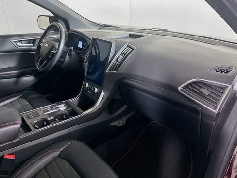 Used 2022 Ford Edge ST-Line image 29