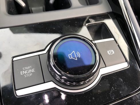 New 2026 Volkswagen Tiguan SEL R-Line image 32