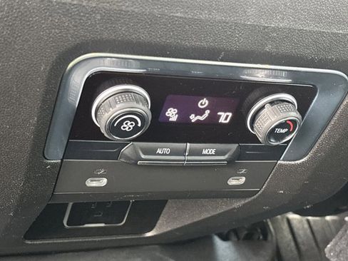 Used 2021 Chevrolet Tahoe LT image 20