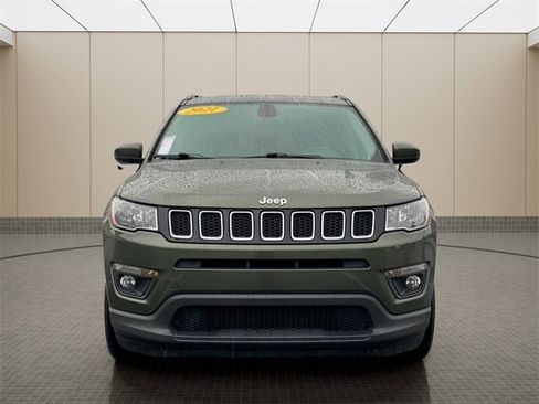 Used 2021 Jeep Compass Latitude image 8