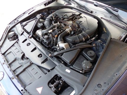 Used 2012 BMW 650i Convertible RWD image 23