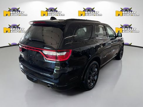 Used 2024 Dodge Durango R/T w/ Blacktop Package AWD/4WD image 4